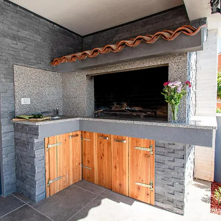 La Perla Pula,kroatien 빌라 풀라