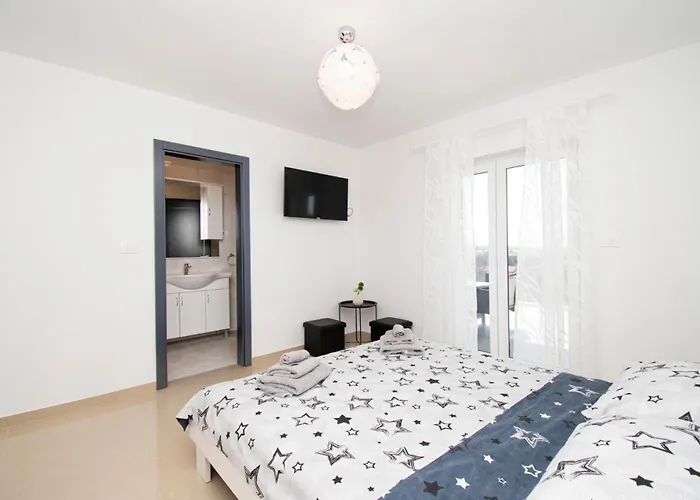 빌라 La Perla Pula,kroatien *