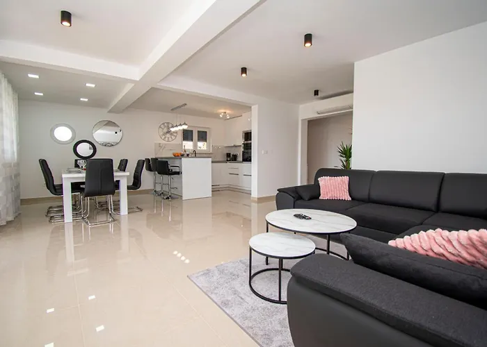 La Perla Pula,kroatien 빌라